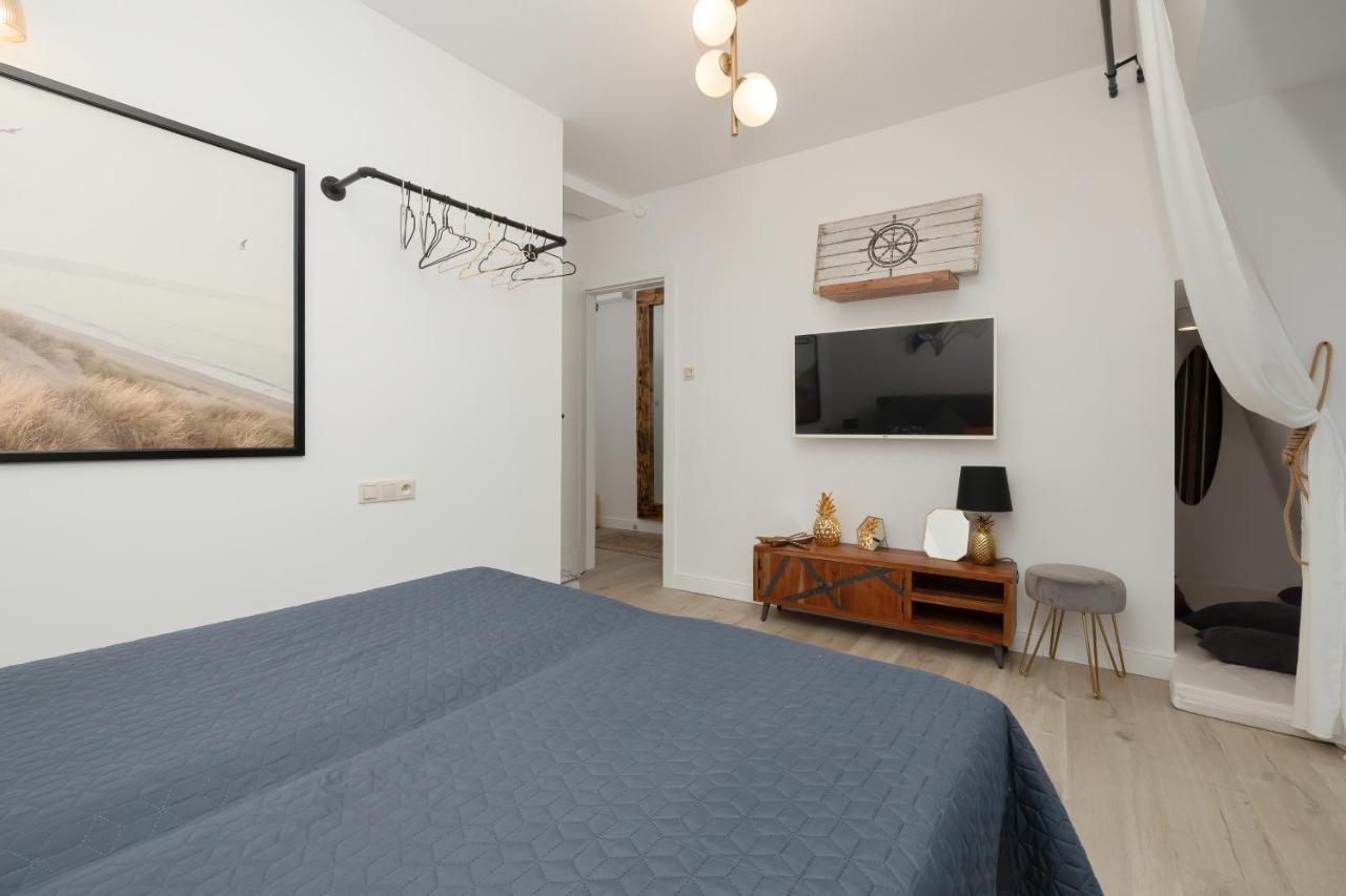 A Morze Apartament Pobierowo Exterior foto